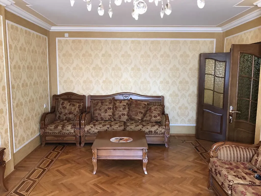 Gold Wall Apartment Baku